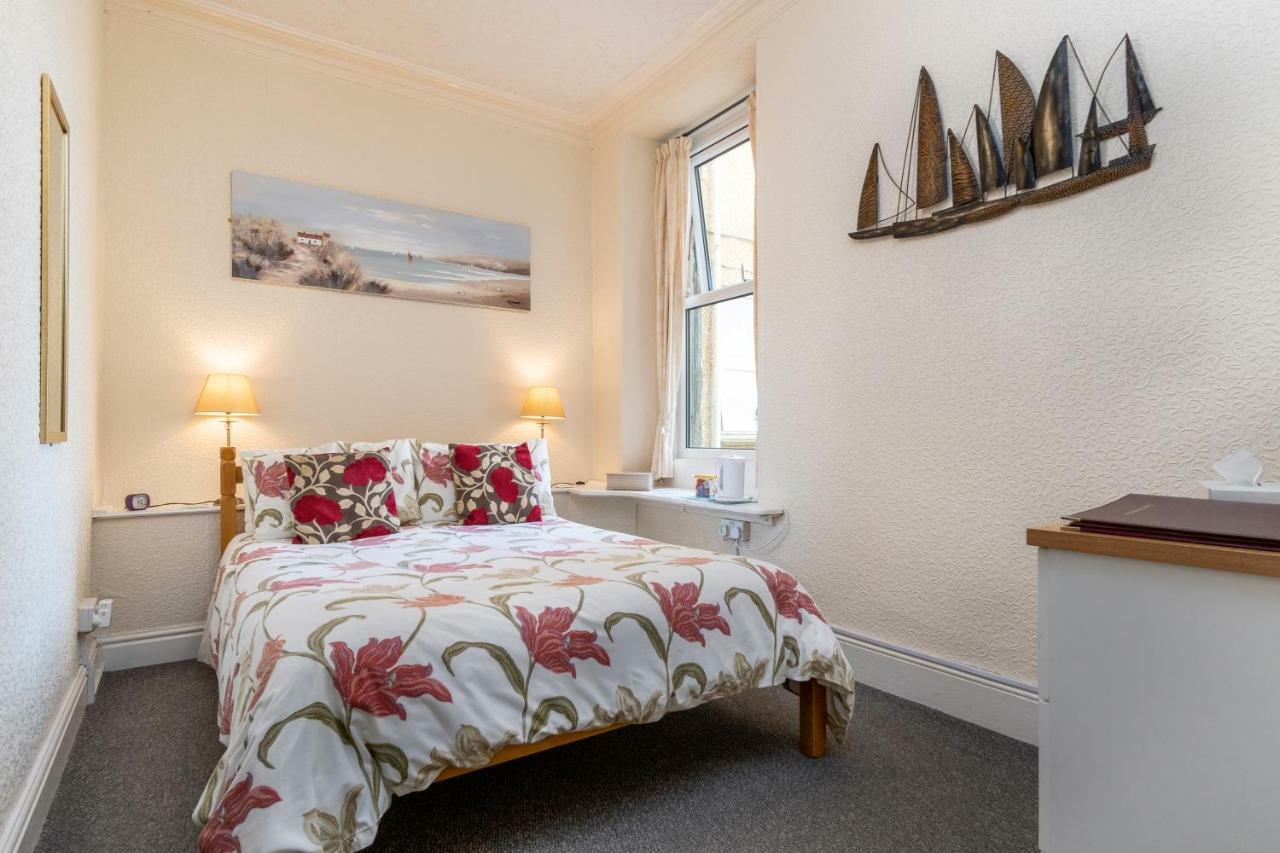 Hotel Awel Mor à Criccieth Extérieur photo